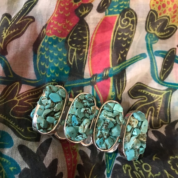 Jewelry - Gorgeous wide turquoise cuff